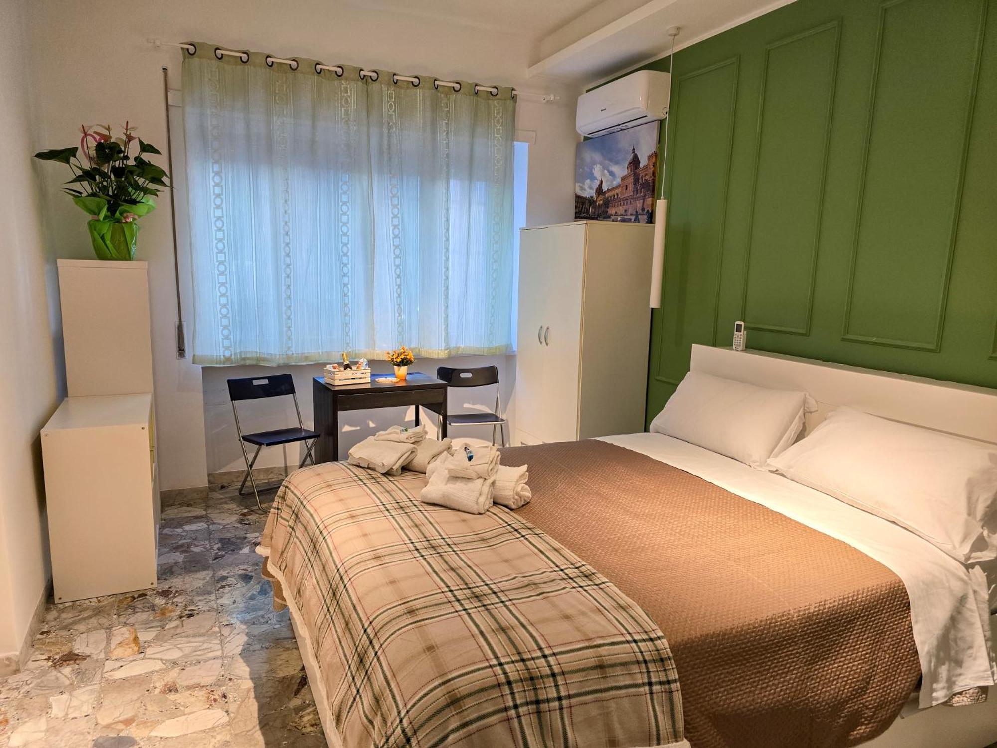 - Mario's Apartment Naples